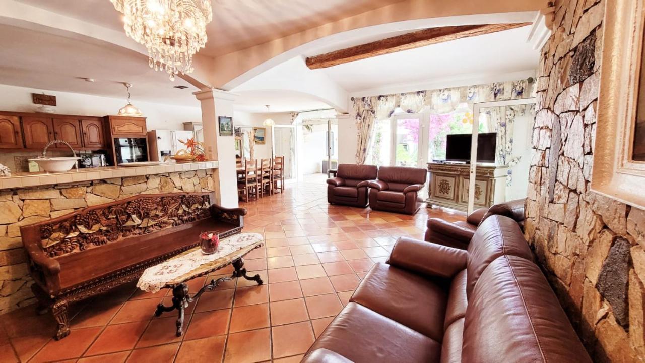 Villa Provencale A Sainte Maxime, Golf De Saint Tropez Extérieur photo